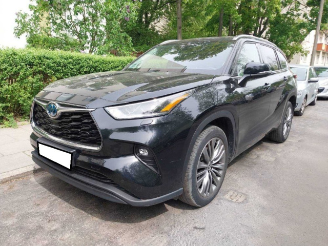 Toyota Highlander 2021