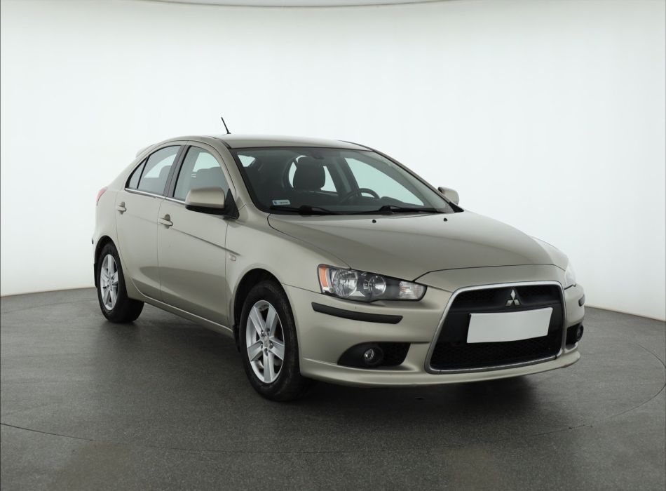 Mitsubishi Lancer - 2010