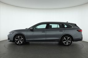 Volkswagen Passat - 2024