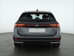 Volkswagen Passat - 2024