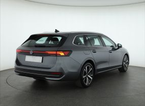 Volkswagen Passat - 2024