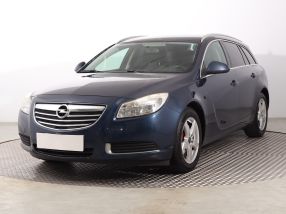Opel Insignia - 2011