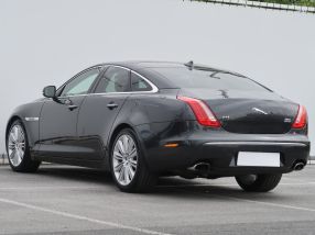 Jaguar XJ - 2015