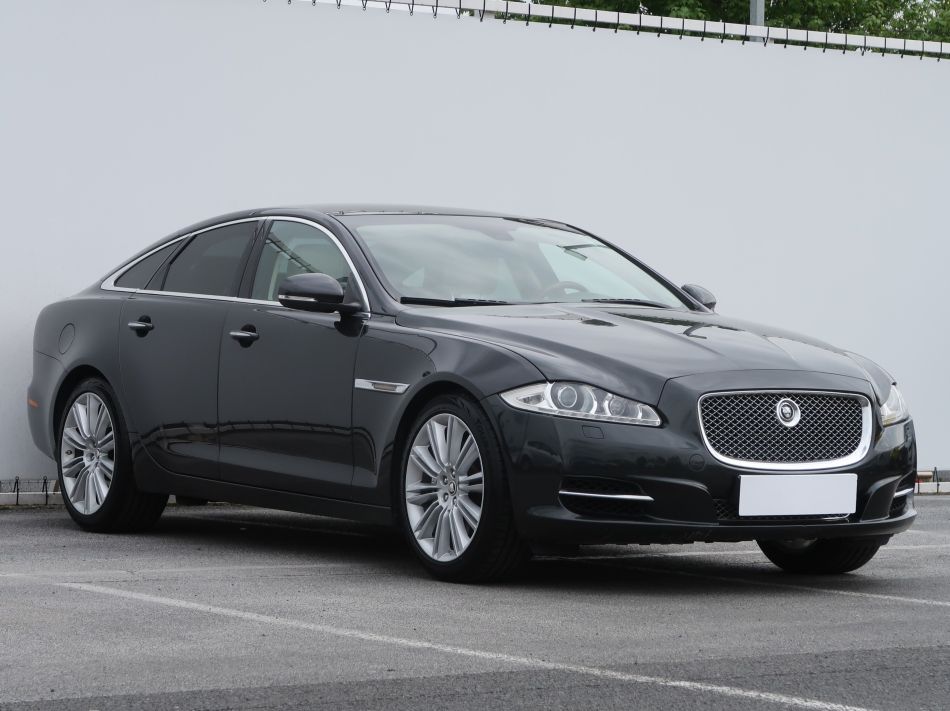 Jaguar XJ - 2015