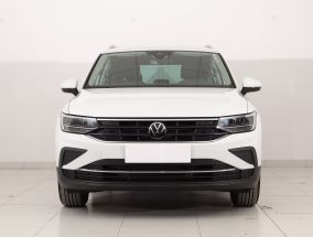 Volkswagen Tiguan - 2024