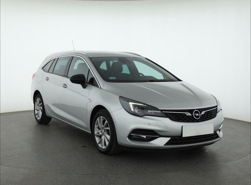 Opel Astra - 2020