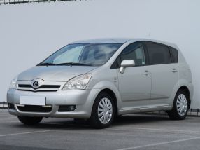 Toyota Corolla Verso - 2004