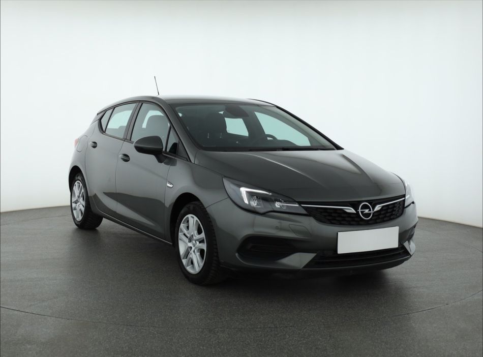 Opel Astra - 2019