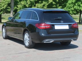 Mercedes-Benz C - 2018