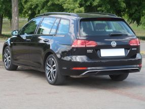 Volkswagen Golf - 2020