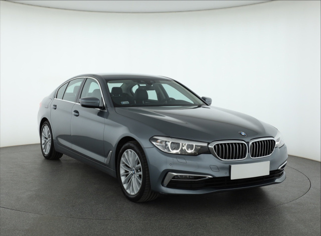 BMW 5 2018