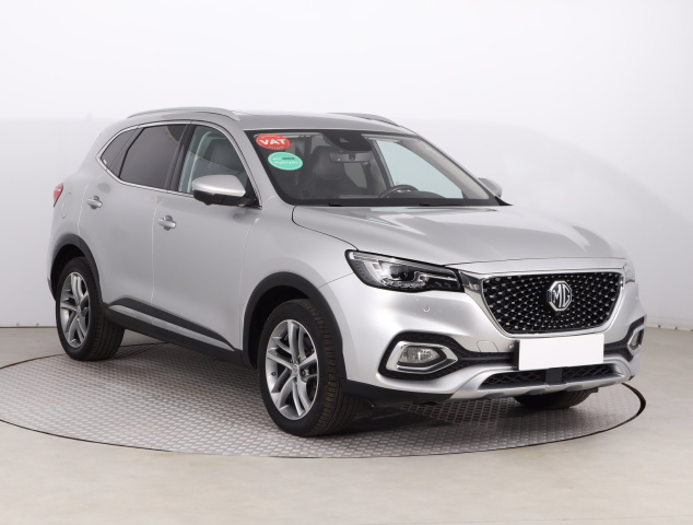 MG HS 2022