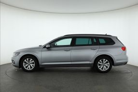 Volkswagen Passat - 2021
