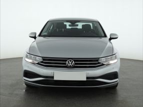 Volkswagen Passat - 2020