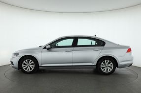 Volkswagen Passat - 2020