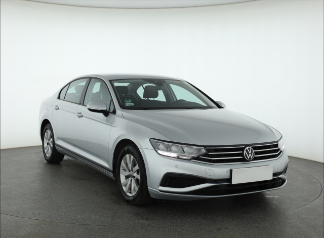 Volkswagen Passat 2020