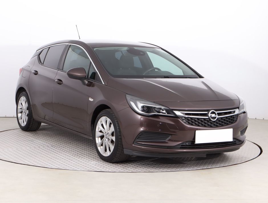 Opel Astra - 2016