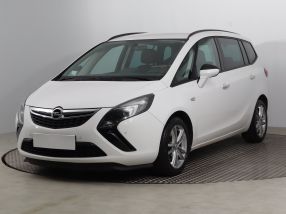 Opel Zafira Tourer - 2012