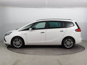 Opel Zafira Tourer - 2012