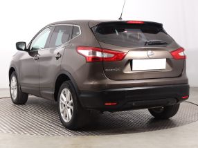 Nissan Qashqai - 2015