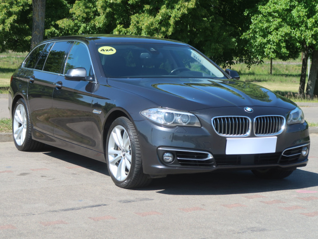 BMW 5 2015
