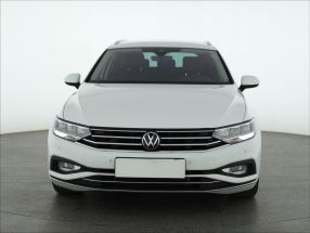 Volkswagen Passat - 2020
