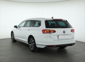 Volkswagen Passat - 2020