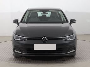 Volkswagen Golf - 2021
