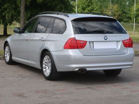 BMW 3 - 2009
