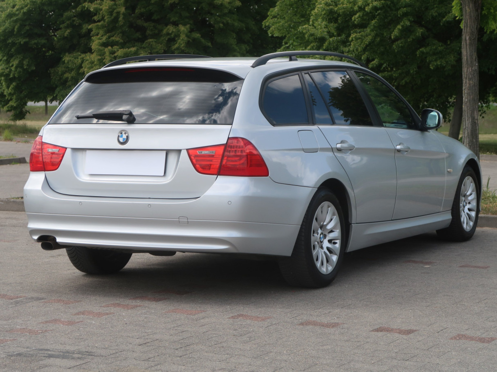 BMW 3