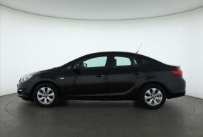 Opel Astra - 2015