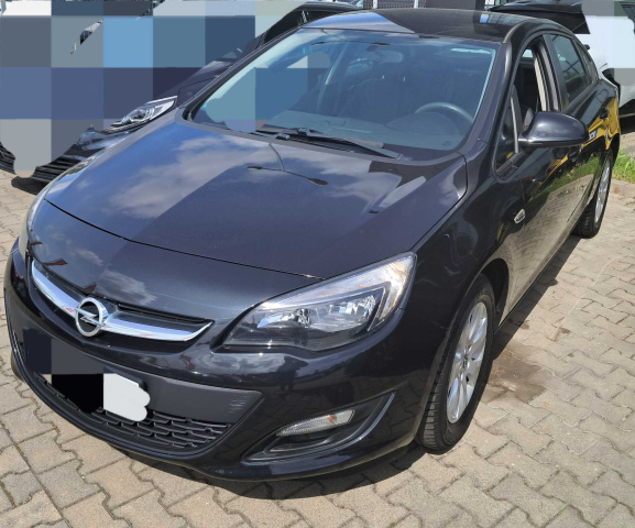 Opel Astra 2015