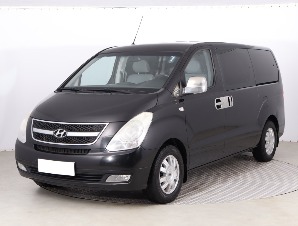 Hyundai H-1