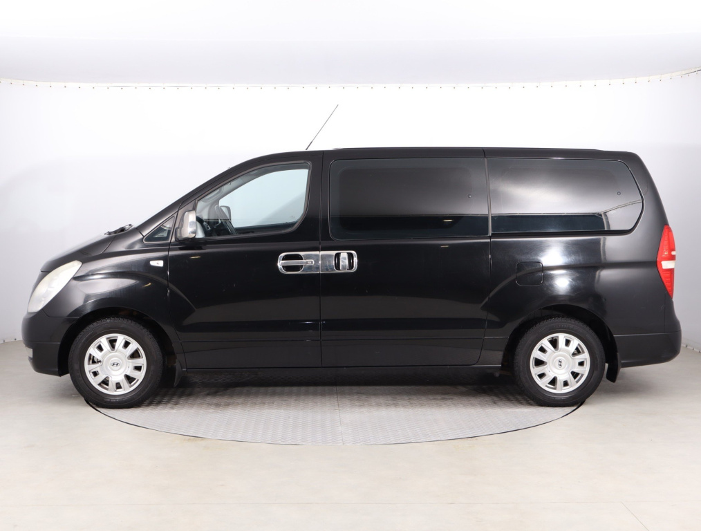 Hyundai H-1