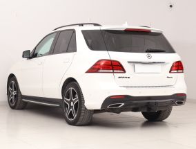 Mercedes-Benz GLE - 2016