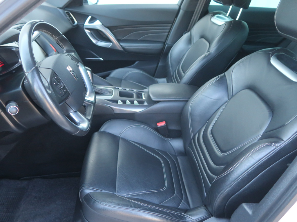 Citroen DS5