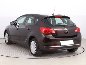 Opel Astra - 2014