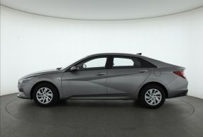 Hyundai Elantra - 2023