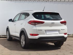 Hyundai Tucson - 2015