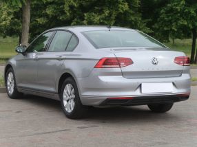 Volkswagen Passat - 2020