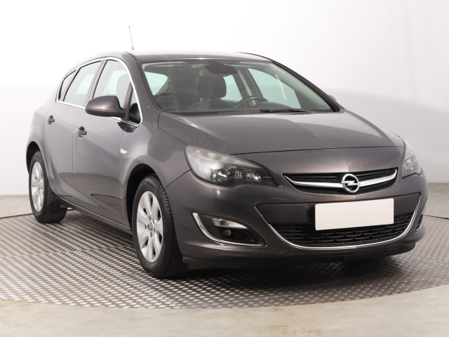 Opel Astra 2015
