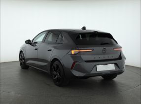 Opel Astra - 2023