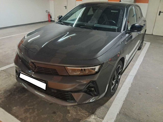 Opel Astra 2023