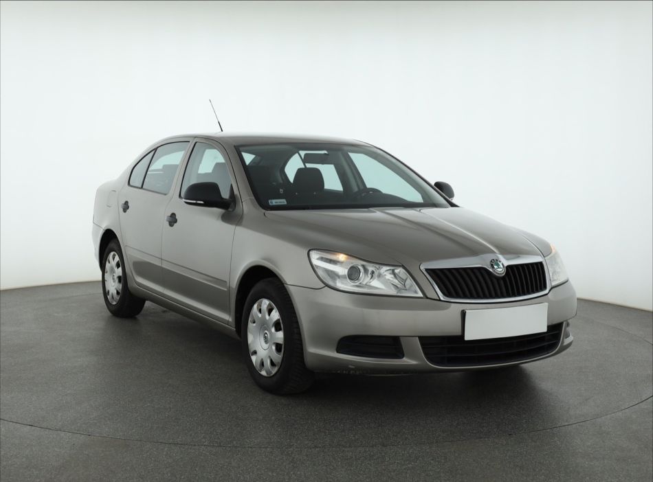 Skoda Octavia - 2011