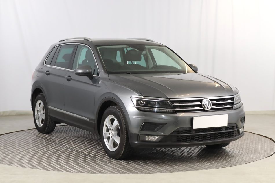 Volkswagen Tiguan - 2017