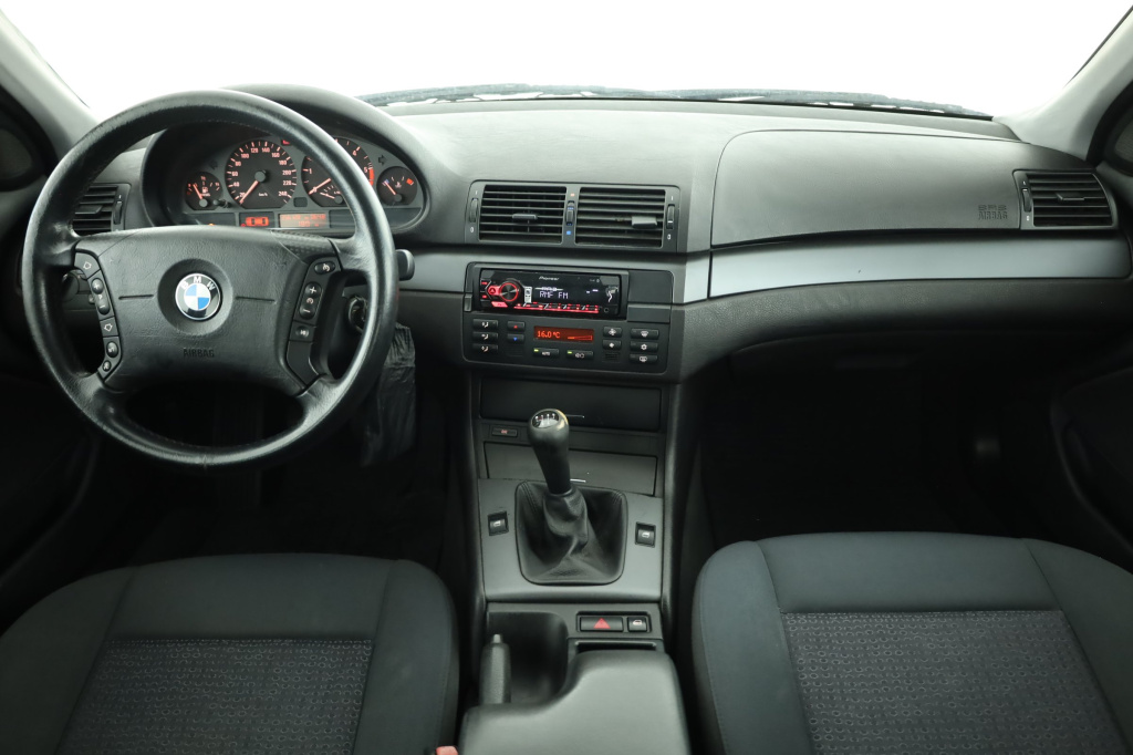 BMW 3