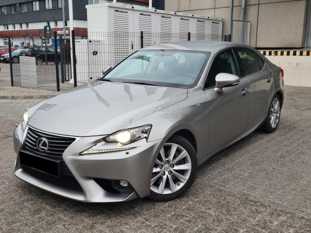 Lexus IS 2016