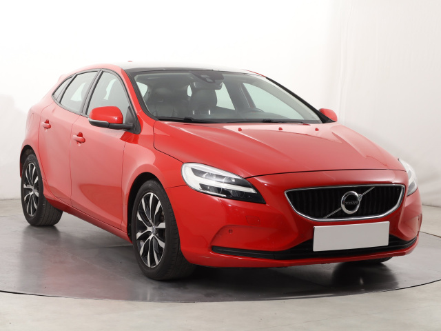 Volvo V40 2019