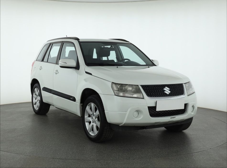 Suzuki Grand Vitara - 2010