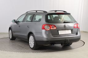 Volkswagen Passat - 2005